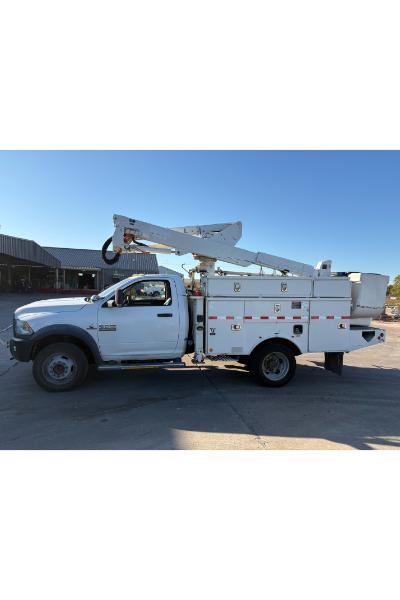 2014 Ram 5500 Ariel Manlift (680923) - Image 3